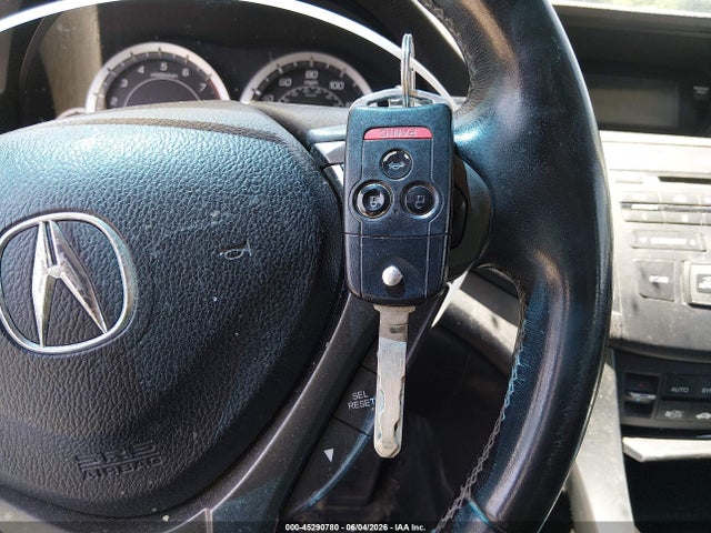 45290780 :رقم المزاد ، JH4CU2E66BC008789 vin ، 2011 Acura Tsx 2.4 مزاد بيع