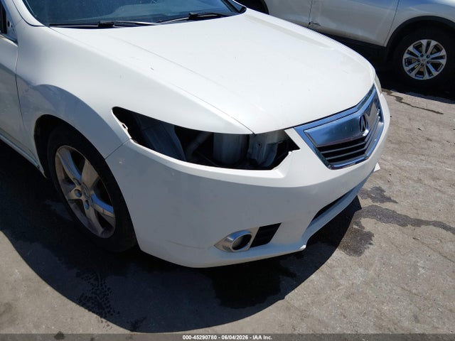45290780 :رقم المزاد ، JH4CU2E66BC008789 vin ، 2011 Acura Tsx 2.4 مزاد بيع
