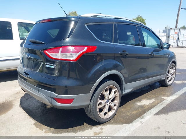 45290791 :رقم المزاد ، 1FMCU0J97DUD64957 vin ، 2013 Ford Escape Titanium مزاد بيع