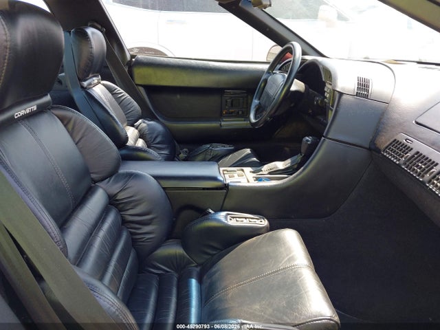1990 Chevrolet Corvette მანქანა იყიდება აუქციონზე, vin: 1G1YY238XL5108084, აუქციონის ნომერი: 45290793