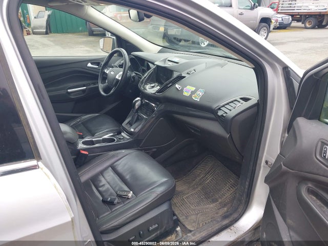 2016 Ford Escape Titanium მანქანა იყიდება აუქციონზე, vin: 1FMCU9J93GUA22396, აუქციონის ნომერი: 45290802