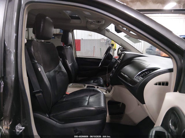 Продаж на аукціоні авто 2016 Chrysler Town & Country Limited Platinum, vin: 2C4RC1GG5GR177103, номер лоту: 45290809