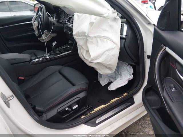 2017 Bmw 330i მანქანა იყიდება აუქციონზე, vin: WBA8B9C37HK885981, აუქციონის ნომერი: 45290812