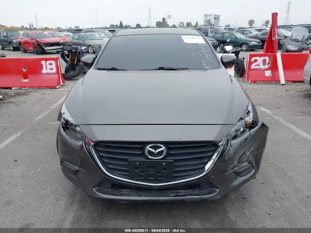 3MZBN1K77HM114917 Mazda Mazda3 Sport
