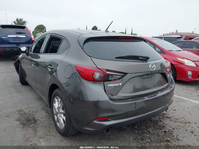 3MZBN1K77HM114917 Mazda Mazda3 Sport