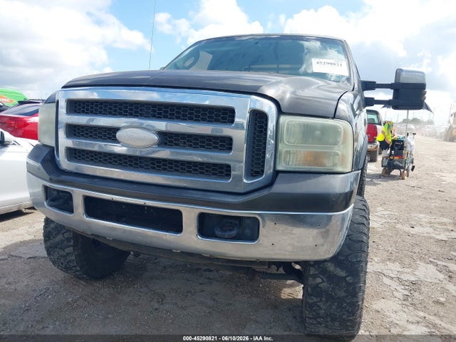 Продаж на аукціоні авто 2005 Ford F-250 Lariat/xl/xlt, vin: 1FTSX21P05EA78283, номер лоту: 45290821