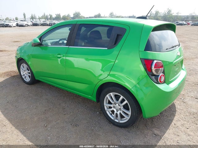 Chevrolet Sonic Lt Auto 2015 1G1JC6SG1F4218810 Image 3