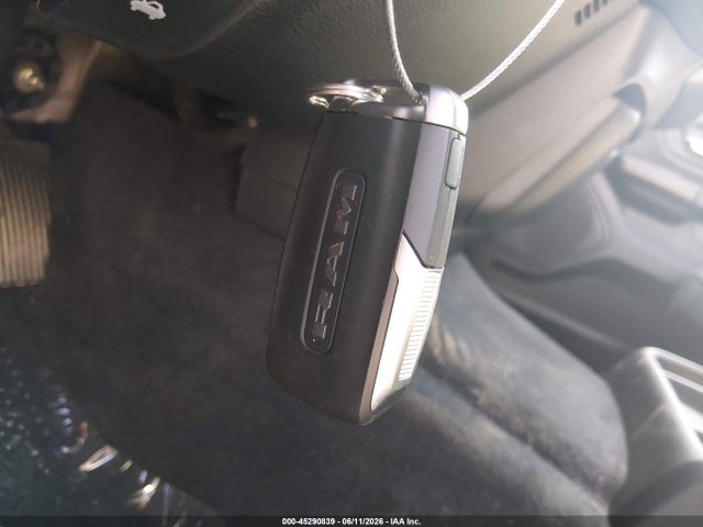 Aukcja sprzedaży 2025 Ram 1500 Tradesman  4x4 5'7 Box, vin: 3C6RRFGG3S4161579, numer aukcji: 45290839