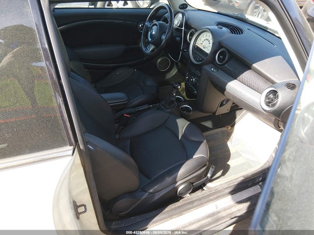 Продаж на аукціоні авто 2012 Mini Cooper S, vin: WMWSV3C59CTY19432, номер лоту: 45290846