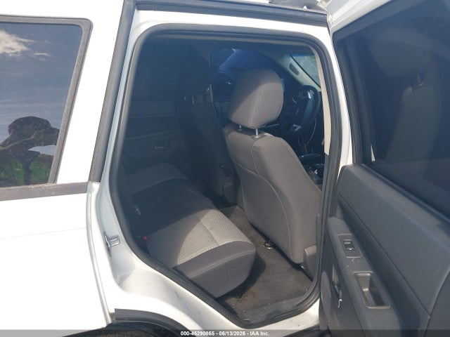 45290865 :رقم المزاد ، 1J4PR4GK3AC162962 vin ، 2010 Jeep Grand Cherokee Laredo مزاد بيع