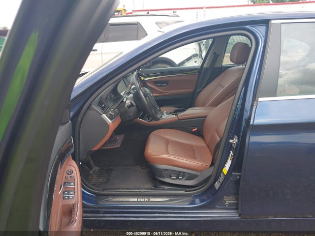 45290918 :رقم المزاد ، WBAFU7C55BDU56082 vin ، 2011 Bmw 535i Xdrive مزاد بيع