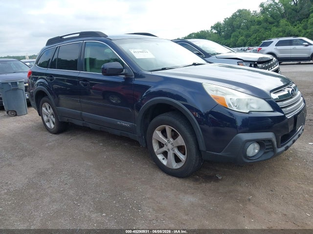 Продаж на аукціоні авто 2014 Subaru Outback 2.5i Premium, vin: 4S4BRCCC4E3269397, номер лоту: 45290931