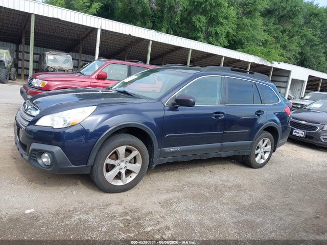 Продаж на аукціоні авто 2014 Subaru Outback 2.5i Premium, vin: 4S4BRCCC4E3269397, номер лоту: 45290931