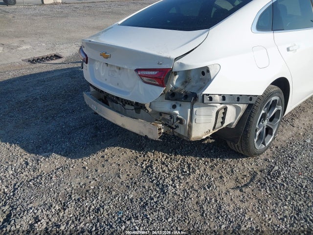 Продажа на аукционе авто 2020 Chevrolet Malibu Fwd Lt, vin: 1G1ZD5ST9LF145239, номер лота: 45290947