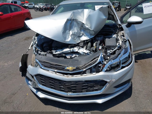 Продажа на аукционе авто 2017 Chevrolet Cruze Ls Auto, vin: 1G1BC5SM6H7194848, номер лота: 45290950