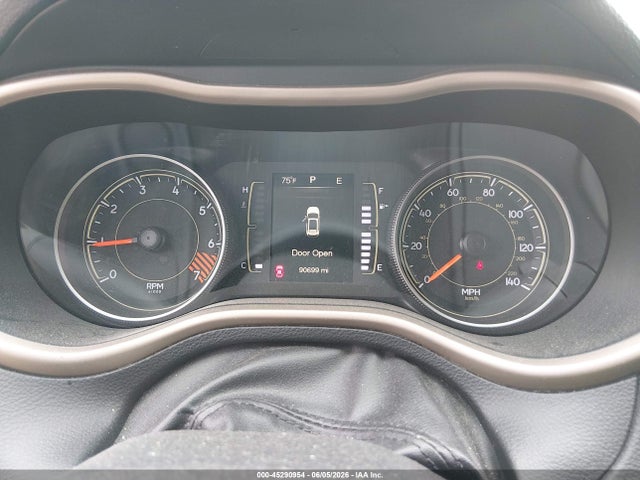 Aukcja sprzedaży 2015 Jeep Cherokee Latitude, vin: 1C4PJMCB1FW702706, numer aukcji: 45290954