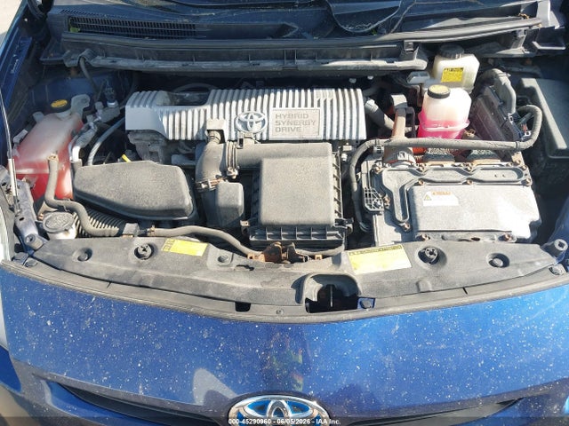 45290960 :رقم المزاد ، JTDKN3DU1A0043420 vin ، 2010 Toyota Prius Iii مزاد بيع