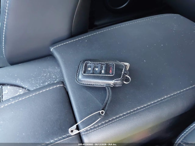 Продажа на аукционе авто 2021 Lexus Rx 350, vin: 2T2HZMAA0MC217126, номер лота: 45290980