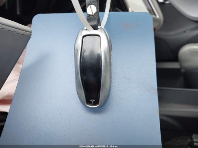 Tesla Model S 60d/70d/75d/85d/90d 2016 5YJSA1E22GF126569 Image 11