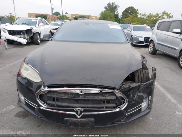 Tesla Model S 60d/70d/75d/85d/90d 2016 5YJSA1E22GF126569 Image 13