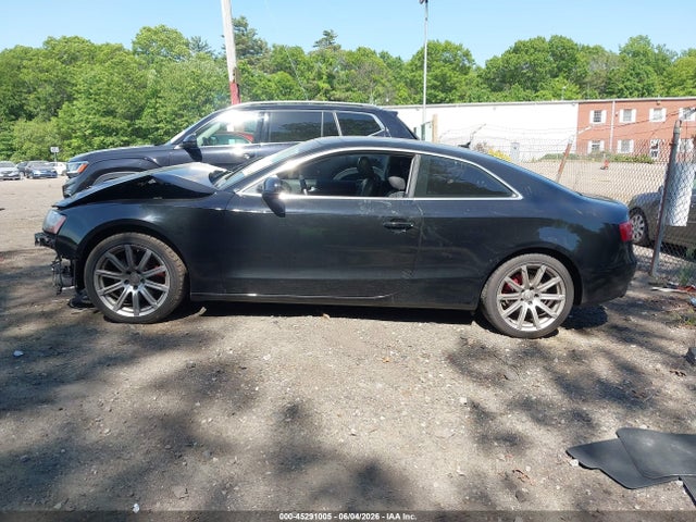 Продажа на аукционе авто 2011 Audi A5 2.0t Premium, vin: WAULFAFR1BA013146, номер лота: 45291005