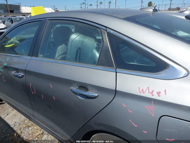 Hyundai Sonata Hybrid Se 2018 KMHE24L34JA083369 Image 15