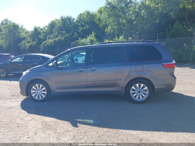5TDDK3DC2FS116842 Toyota Sienna Xle Premium 7 Passenger