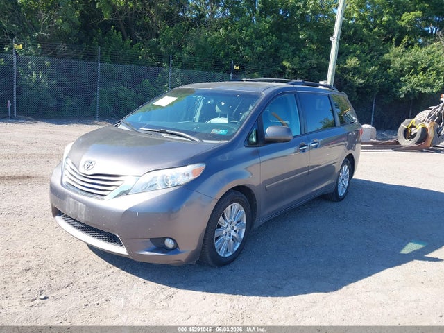 5TDDK3DC2FS116842 Toyota Sienna Xle Premium 7 Passenger
