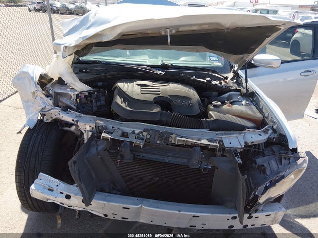 45291069 :رقم المزاد ، 2C3CCABGXNH256626 vin ، 2022 Chrysler 300 S مزاد بيع