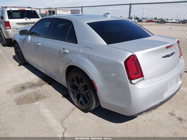 45291069 :رقم المزاد ، 2C3CCABGXNH256626 vin ، 2022 Chrysler 300 S مزاد بيع