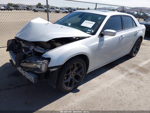 45291069 :رقم المزاد ، 2C3CCABGXNH256626 vin ، 2022 Chrysler 300 S مزاد بيع