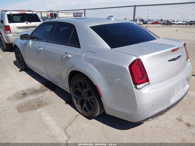 45291069 :رقم المزاد ، 2C3CCABGXNH256626 vin ، 2022 Chrysler 300 S مزاد بيع