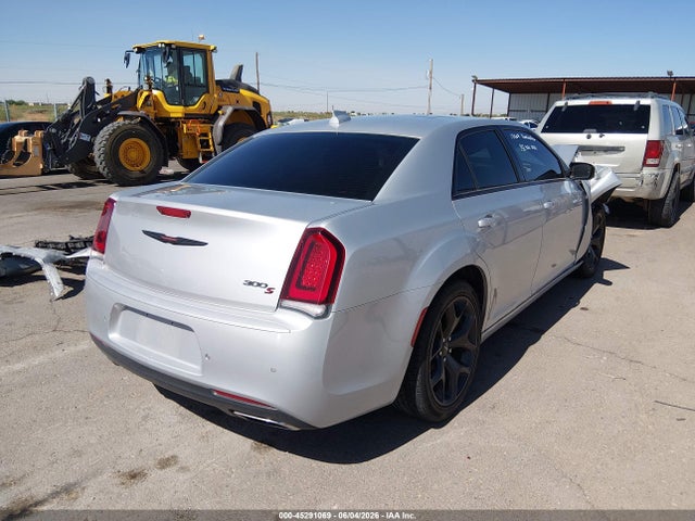 45291069 :رقم المزاد ، 2C3CCABGXNH256626 vin ، 2022 Chrysler 300 S مزاد بيع