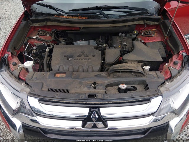 Mitsubishi Outlander Se 2018 JA4AD3A31JZ032563 Image 10