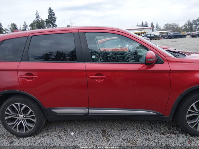 Mitsubishi Outlander Se 2018 JA4AD3A31JZ032563 Image 14
