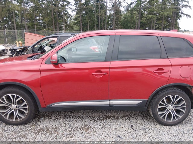 Mitsubishi Outlander Se 2018 JA4AD3A31JZ032563 Image 15