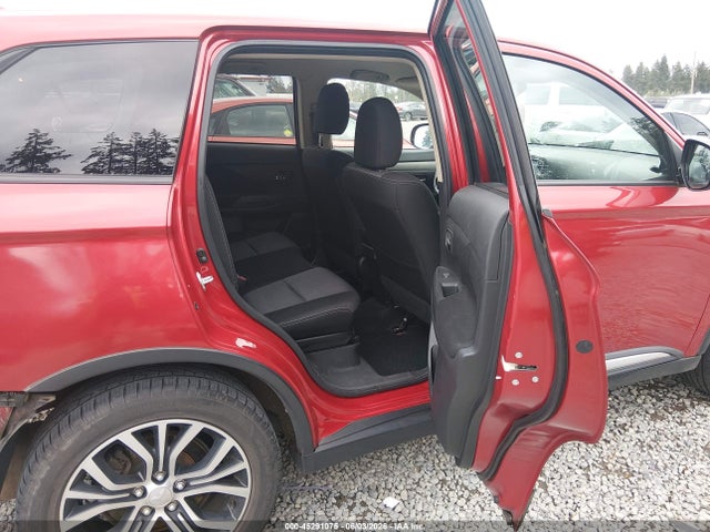 Mitsubishi Outlander Se 2018 JA4AD3A31JZ032563 Image 8