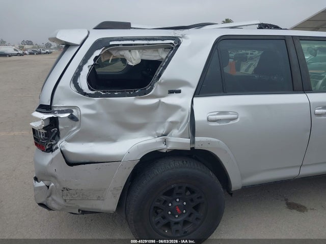 Toyota 4runner 2022 JTEFU5JR3N5274016 Image 6