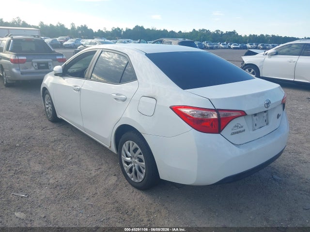 Продаж на аукціоні авто 2018 Toyota Corolla Le, vin: 5YFBURHE5JP805081, номер лоту: 45291106