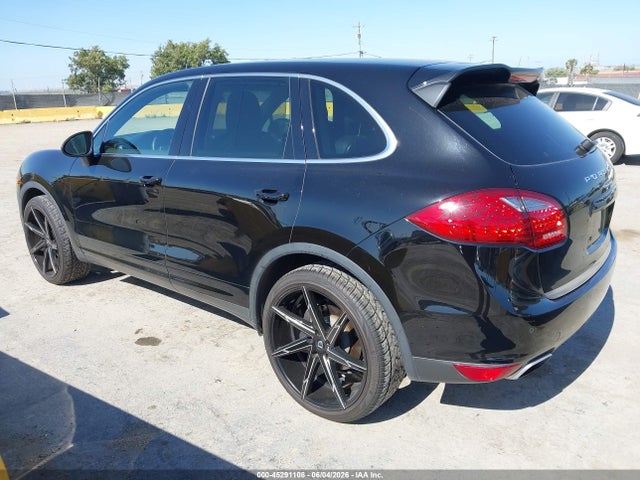45291108 :رقم المزاد ، WP1AA2A24DLA04701 vin ، 2013 Porsche Cayenne مزاد بيع