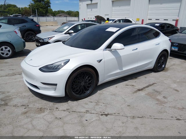 45291141 :رقم المزاد ، 5YJ3E1EB0KF494640 vin ، 2019 Tesla Model 3 Long Range/performance مزاد بيع