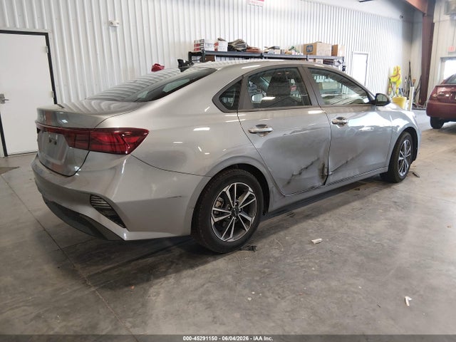 2024 Kia Forte Lxs მანქანა იყიდება აუქციონზე, vin: 3KPF24AD5RE763746, აუქციონის ნომერი: 45291150