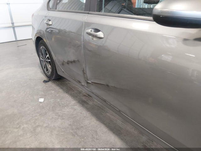 2024 Kia Forte Lxs მანქანა იყიდება აუქციონზე, vin: 3KPF24AD5RE763746, აუქციონის ნომერი: 45291150