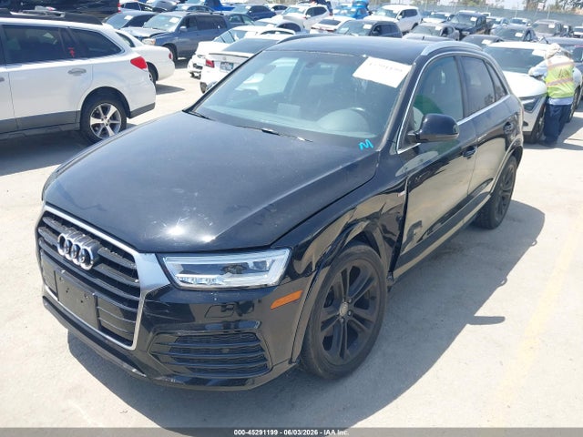 Audi Q3 2.0t Premium Plus 2016 WA1GFCFSXGR016021 Image 2