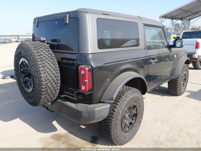 Ford Bronco Wildtrak 2023 1FMDE5CP6PLB40034 Image 4