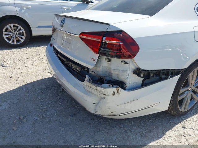 2019 Volkswagen Passat 2.0t Se R-line მანქანა იყიდება აუქციონზე, vin: 1VWMA7A39KC013795, აუქციონის ნომერი: 45291219