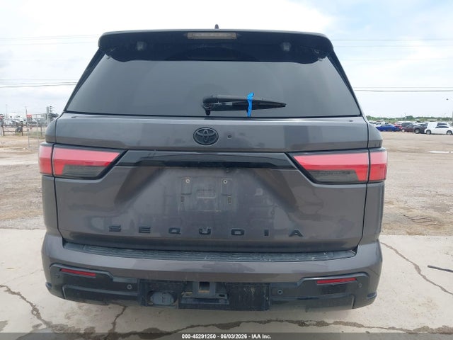 7SVAAABA0RX022037 Toyota Sequoia Platinum