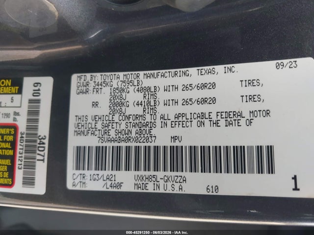 7SVAAABA0RX022037 Toyota Sequoia Platinum