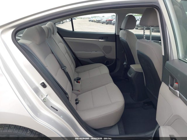 Auction sale of the 2019 Hyundai Elantra Se, vin: 5NPD74LF6KH488056, lot number: 45291260