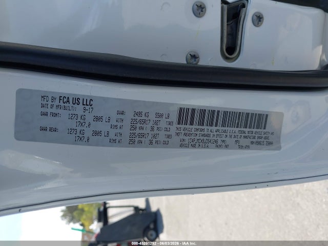 1C4PJMCX9JD541246 Jeep Cherokee Latitude 4x4